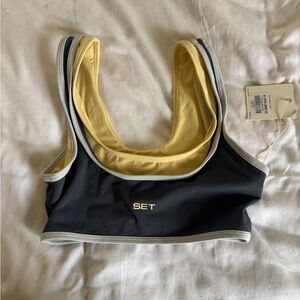 SOLD Set active himalayas layered bra in airluxe NWT size XS